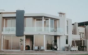 Oceana View